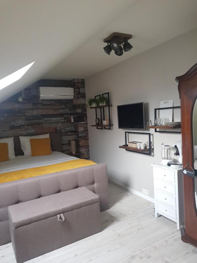 B&B Le Jardin NeerNeerpelt Buitenkant foto