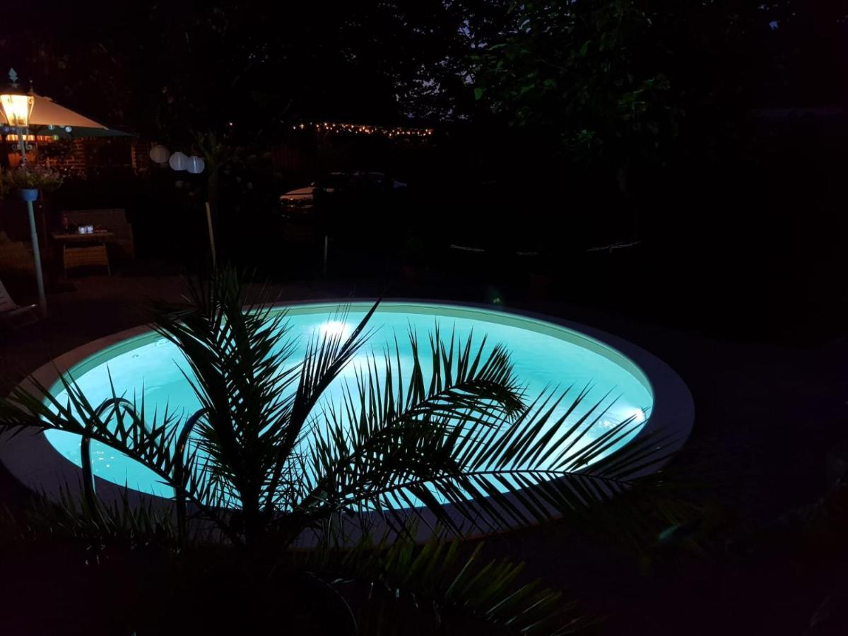 B&B Le Jardin NeerNeerpelt Buitenkant foto